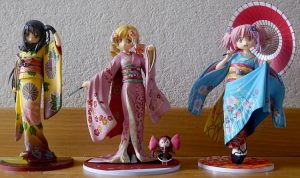 figurines manga- différentes tailles